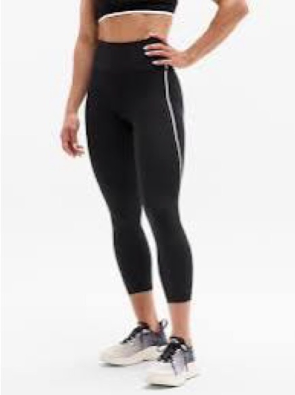 Athleta Interval Stash Tipped 7/8 Tight in light gray & wh. SIZE LARGE